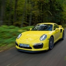 მე-3 ადგილი: Porsche 911 Turbo S • სიმძლავრე: 560 ცხ. ძ. • ბრუნის მომენტი: 700 ნმ/2100 • წონა: 1592 კგ • მაქსიმალური სიჩქარე: 318 კმ/სთ • აჩქარება: 0-100 კმ/სთ: 2,8 წამში, 0-200 კმ/სთ: 9,6 წამში.