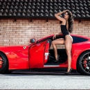 Ferrari & Girls (10)