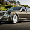 მე-2 ადგილი: Bentley Mulsanne Speed; სიმძლავრე: 537 ცხენის ძალა; მაქს. სისწრაფე: 305 კმ/სთ; წონა: დაახ. 2700 კგ; საწვავის ტიპი: Super plus; დაპირებული ხარჯი: 14,6 ლიტრი/100კმ; რეალური ხარჯი: 16,8 ლიტრი/100კმ.