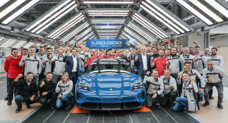 Porsche Taycan-ის 100,000 ეგზემპლარი გამოსცეს