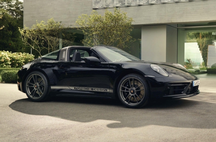 Porsche 911-მა კიდევ ერთი სპეც-ვერსია მიიღო 911 Porsche Design 50th Anniversary Edition