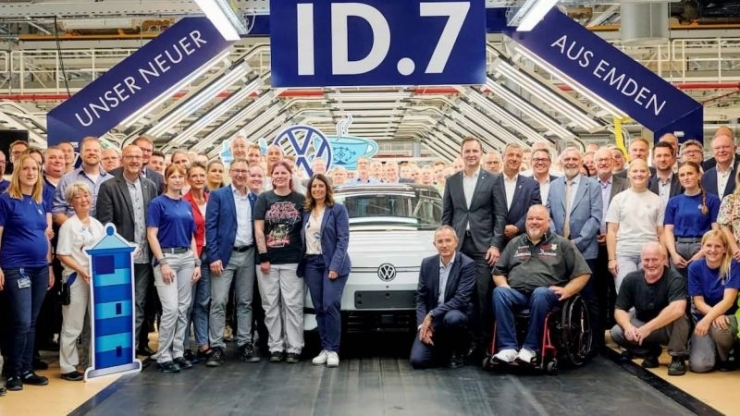 Volkswagen-მა დაიწყო ID.7 ფლაგმანი ელექტრო სედანის აწყობა