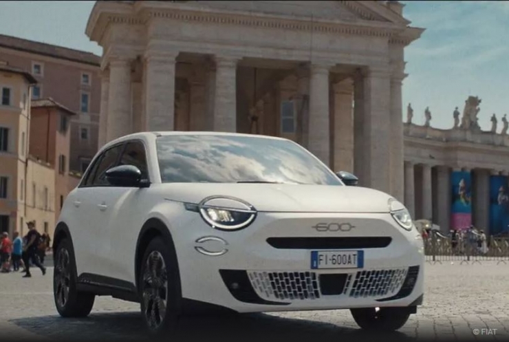 ახალი კროსოვერი Fiat 600 სრულად გამოჩნდა ოფიციალურ ვიდეოზე