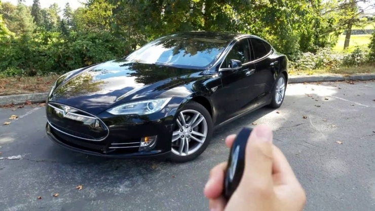 როგორი ავტომობილია მეორადი Tesla Model S?