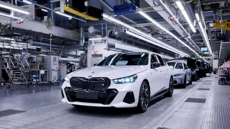 BMW-ს ახალი „ხუთიანების“ აწყობა უკვე დაიწყო