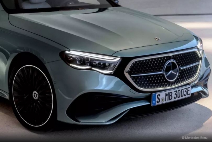 Mercedes-Benz სამ წელიწადში ხუთჯერ შეამცირებს ინვესტიციებს შიდა წვის ძრავებში