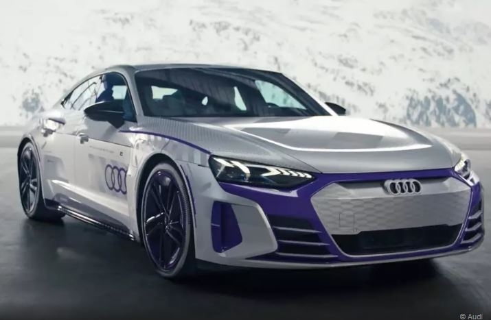 Audi ზამთრის რბოლისთვის RS e-tron GT კუპეს აჩვენებს