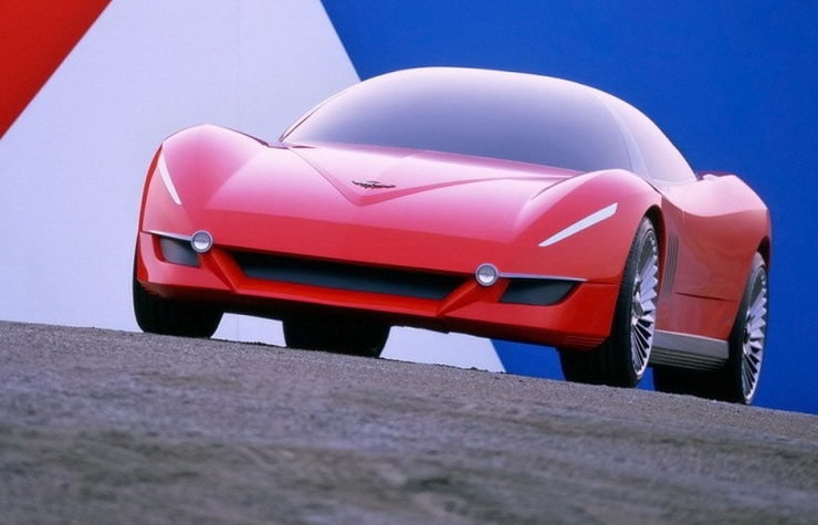 როცა ამერიკულ მანქანაზე იტალიელი დიზაინერი მუშაობს: ჯუჯაროს კორვეტი