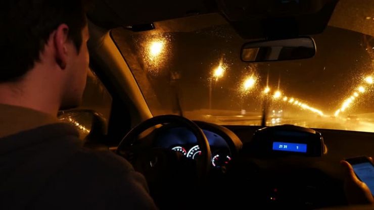 8 რჩევა, როგორ ვმართოთ ავტომობილი უსაფრთხოდ ღამით