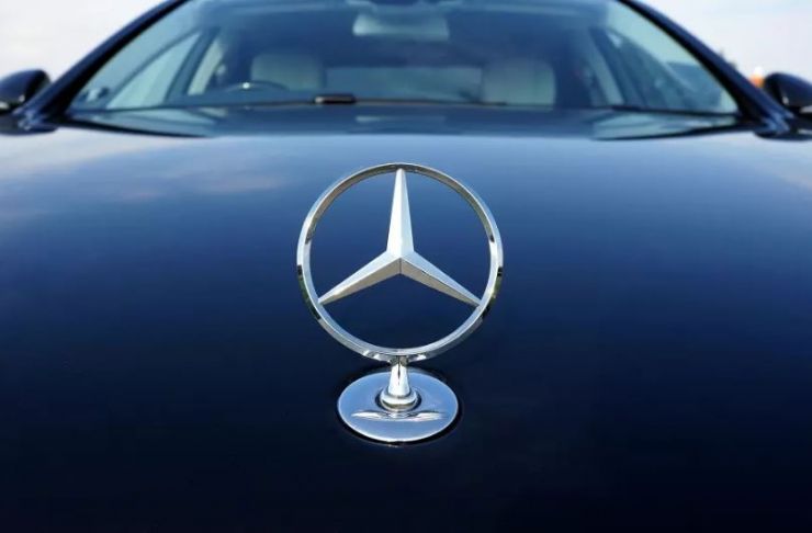Mercedes-Benz-ის ლოგოს დამამზადებელი კომპანია გაკოტრდა